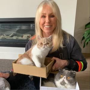 Meet your Posher, Christina